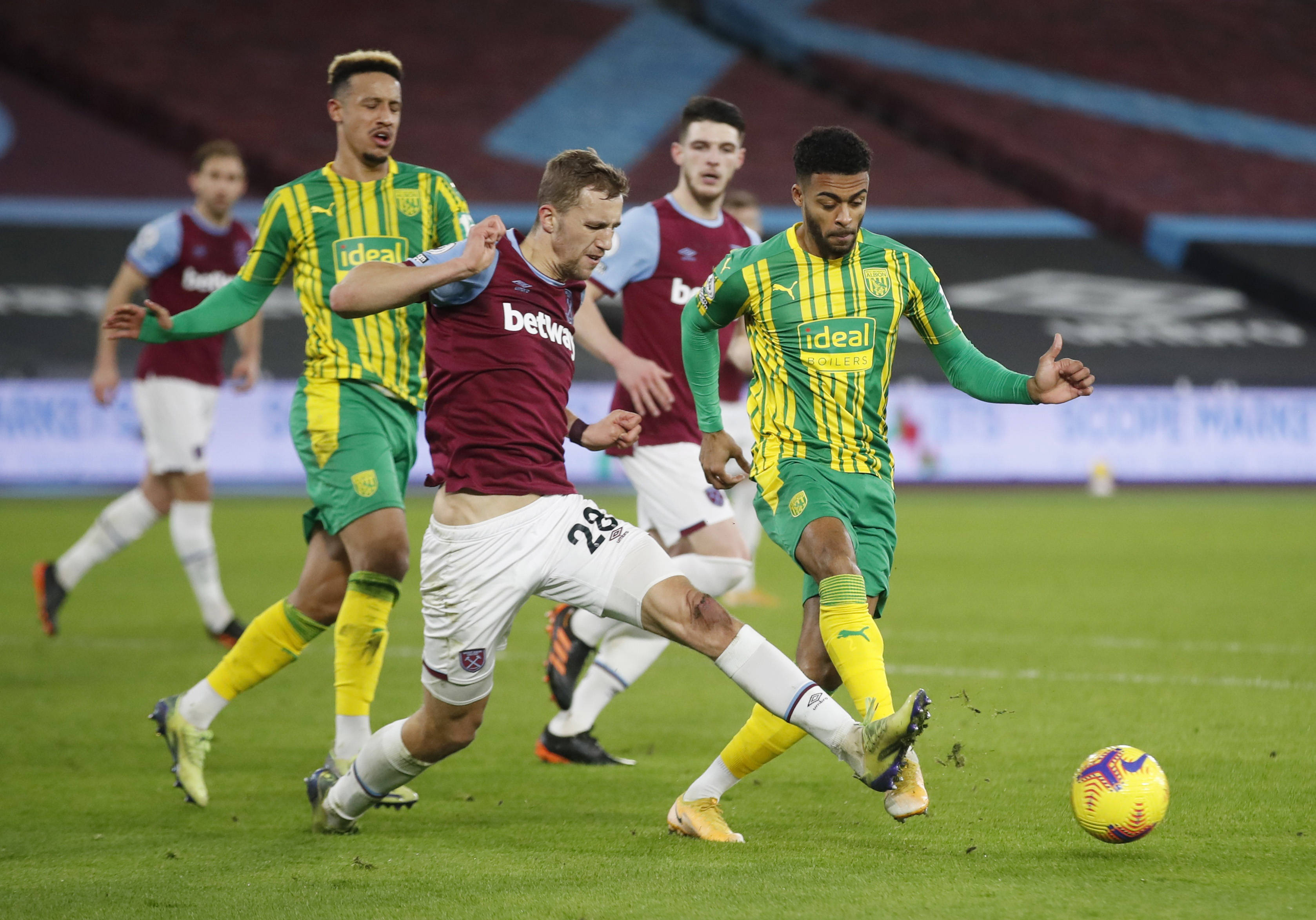 目以待的篮 目以待的篮