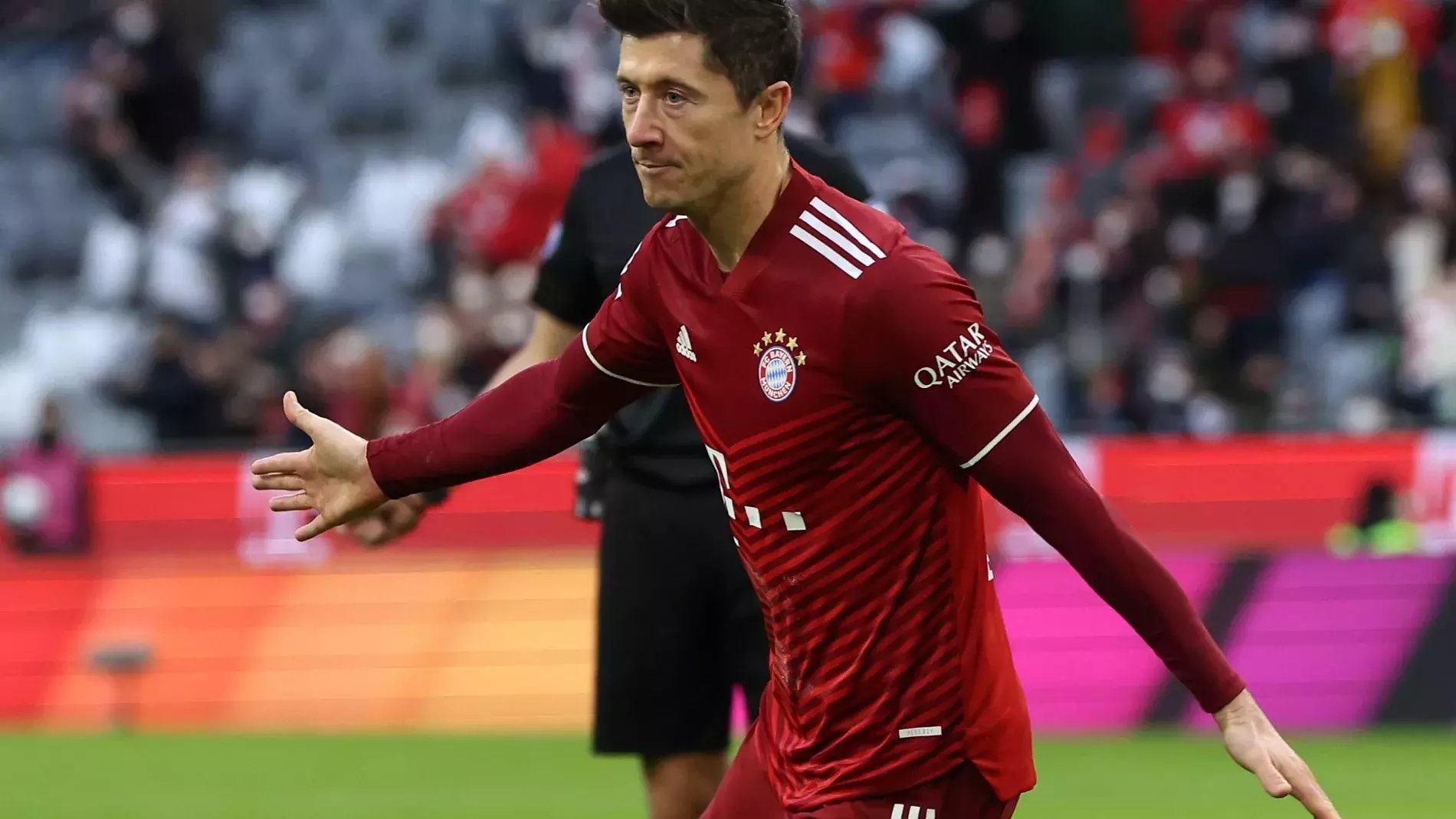 展及球员个 展及球员个